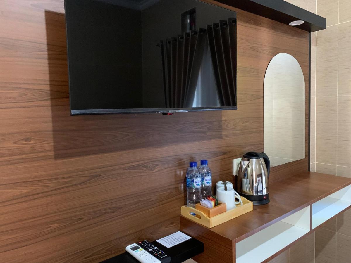 Tirtasuci House Hotel กูตา ภายนอก รูปภาพ